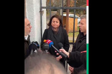 Nem engedték be Magyar Pétert a bicskei gyermekotthonba