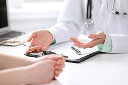 Mégsem vezeti be a kormány a kötelező egészségügyi szűrővizsgálatokat