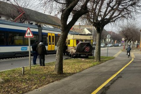 A MÁV szerint 96 százalékban pontos volt a tram-train decemberben