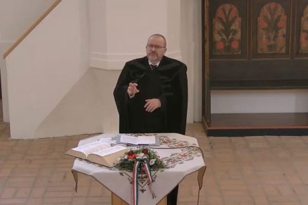 Tavasztól e-perselybe is lehet majd adakozni az Ótemplomban