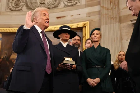 Tíz százalékos vámot vetne ki az európai uniós termékekre Donald Trump