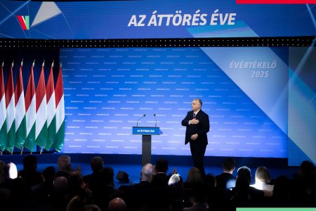 Világszenzáció ekkora kedvezmények adása egy olyan országban, ahol a pályaudvarokra sincs pénz