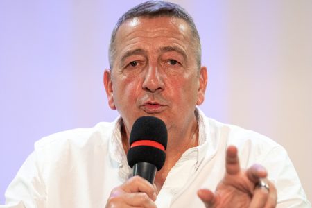 Bayer Zsolt szerint listázni kellene azokat a bírákat, akik tüntetni mennek a bírói függetlenség mellett