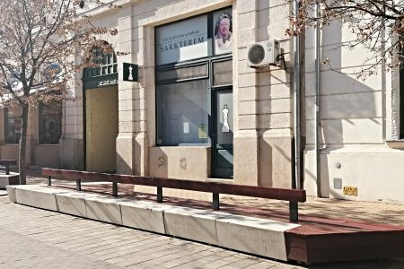 Tavaszra kültéri sakkasztal kerül a Rapcsák András utcára