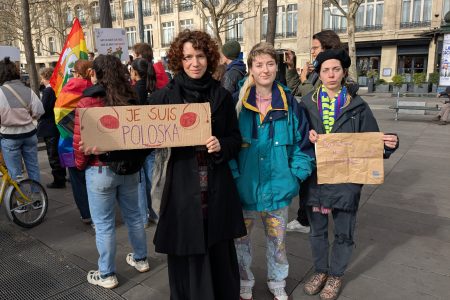 Bécs után Párizsban is tüntettek a budapesti Pride betiltása ellen