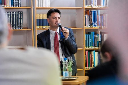 Indiai utazásáról mesélt a polgármester